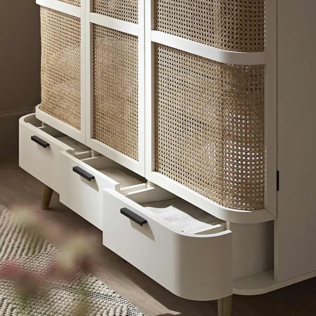 Izzy Curved Rattan Triple  Closet, White
