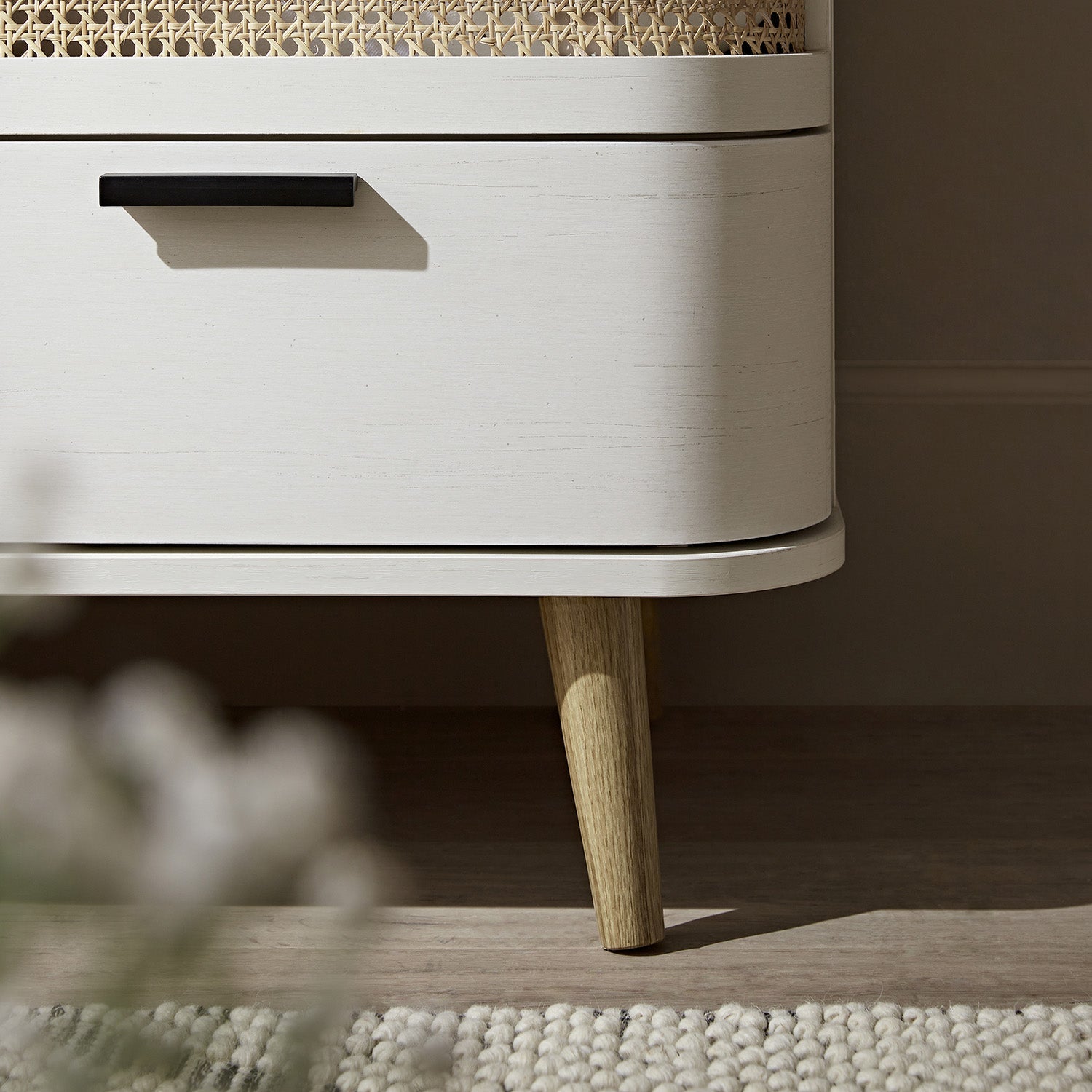 Izzy Curved Rattan Triple  Closet, White